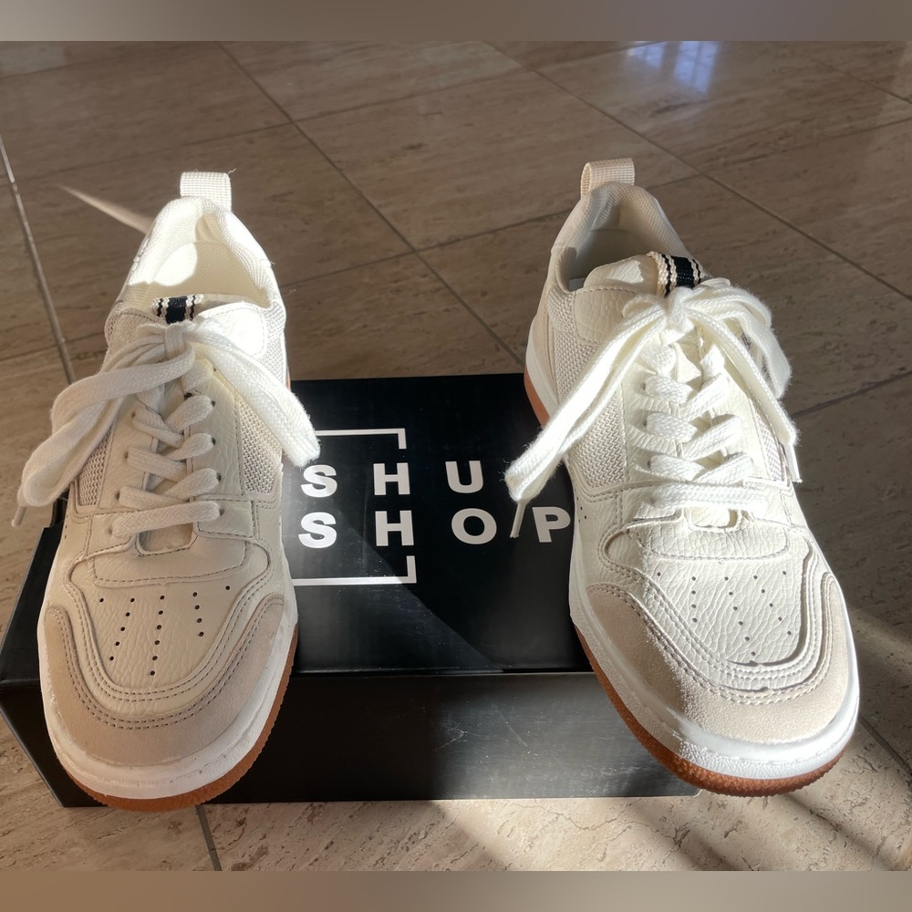 ShuShop Romi Woman’s Cream Sneakers Size 7 Brand New in box.